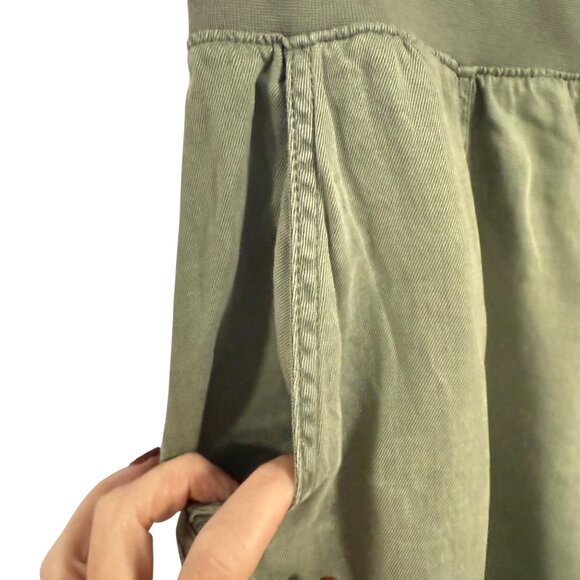 Faherty Arlie Linen Blend Pant in Thyme Size L - Picture 2 of 8
